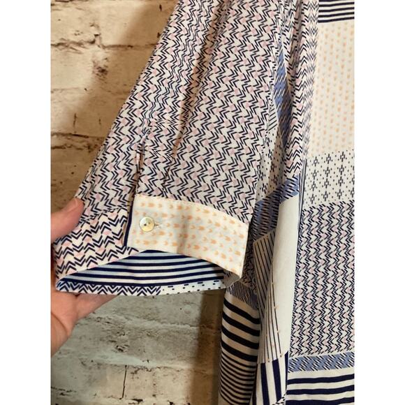 Rose + Olive Top Womens 2X Blue & Pink Patchwork Mixed Print Button Up Artsy - Picture 2 of 14